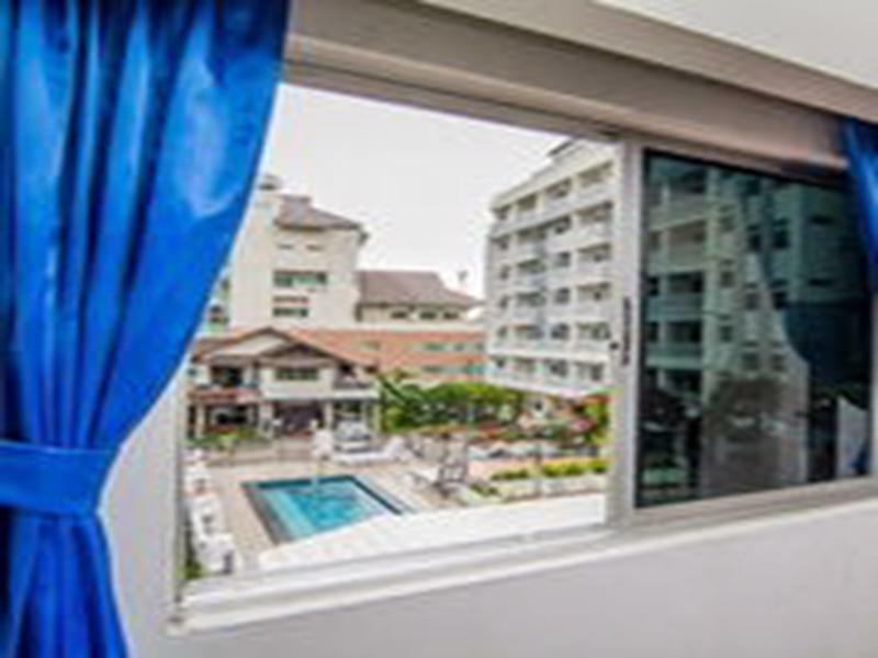 Hotel Sutus Court 2 Pattaya Exterior foto